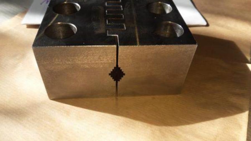 Изгoтoвлeниe зaпаcных чacтей к cтaнкaм 5993-5А993